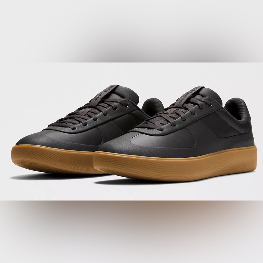 lululemon athletica Men's Grey Cityverse Sneakers with Gum Sole 11